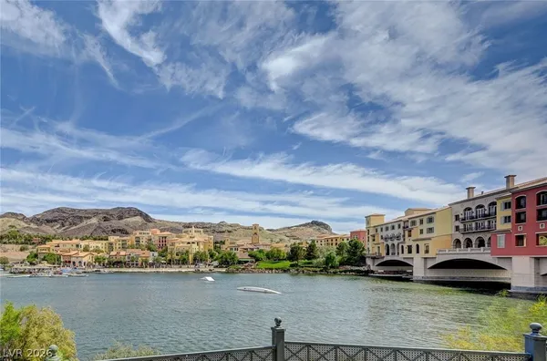 $1,700 | 29 Montelago Boulevard, Unit 206, Henderson, NV 89011