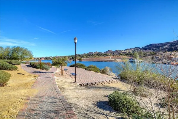 $1,700 | 29 Montelago Boulevard, Unit 206, Henderson, NV 89011