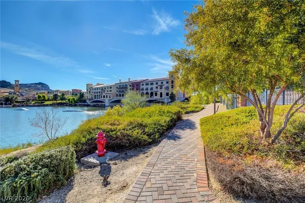 $1,700 | 29 Montelago Boulevard, Unit 206, Henderson, NV 89011