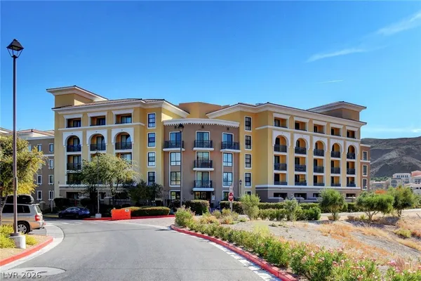 $1,700 | 29 Montelago Boulevard, Unit 206, Henderson, NV 89011