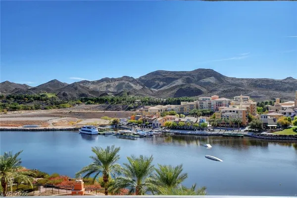 $1,700 | 29 Montelago Boulevard, Unit 206, Henderson, NV 89011