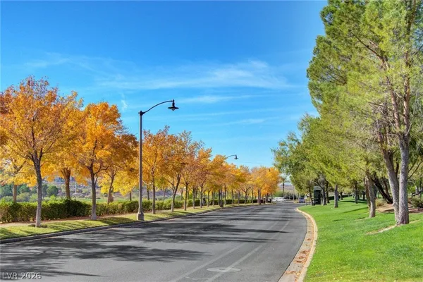 $1,700 | 29 Montelago Boulevard, Unit 206, Henderson, NV 89011