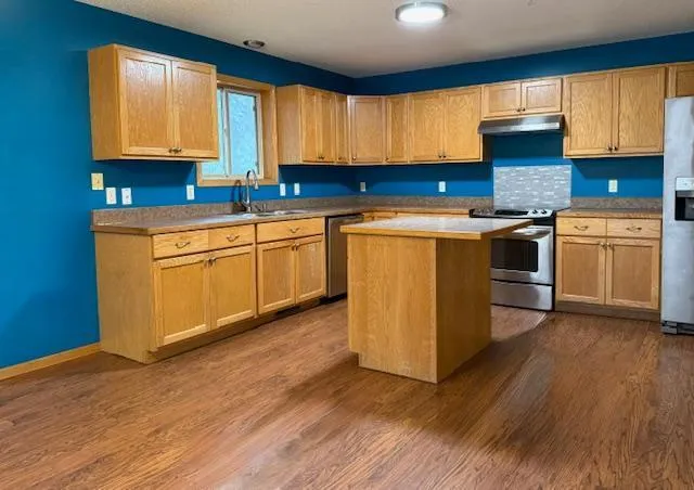 $349,500 | 13959 Grand Oaks Drive, Baxter, MN 56425