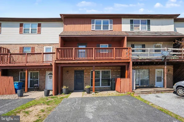 $207,000 | 18 Dartmouth Court, Mechanicsburg, PA 17055