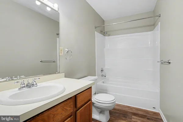 $207,000 | 18 Dartmouth Court, Mechanicsburg, PA 17055