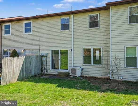 $207,000 | 18 Dartmouth Court, Mechanicsburg, PA 17055