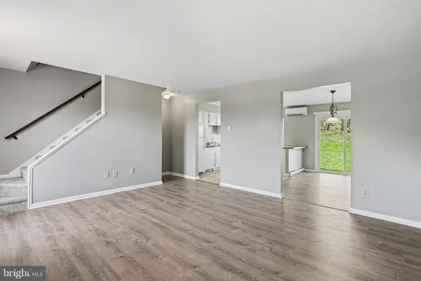 $207,000 | 18 Dartmouth Court, Mechanicsburg, PA 17055