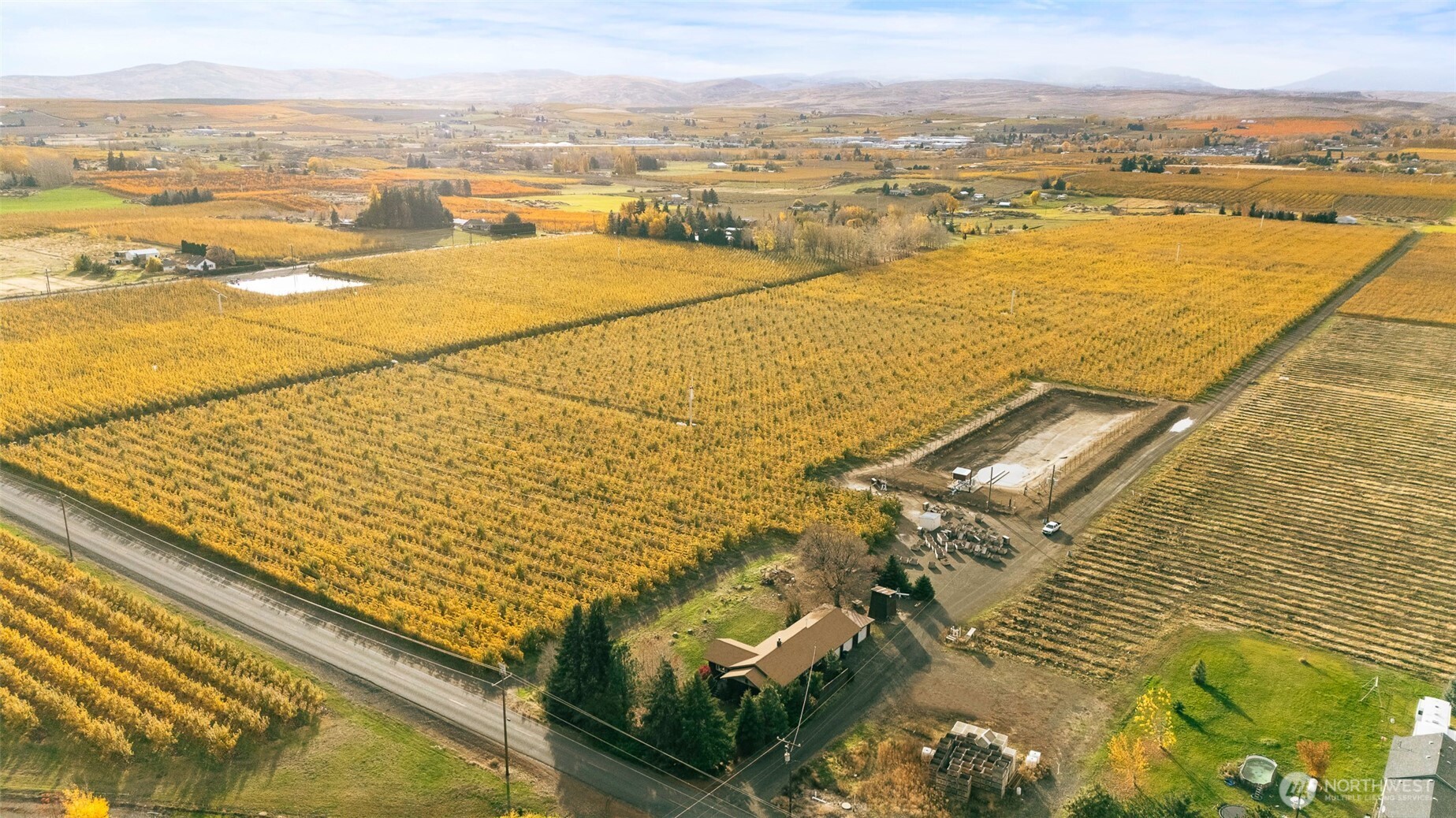 750 Potter Road Tieton, WA 98947 - Photo 35 of 36 a view of an ocean