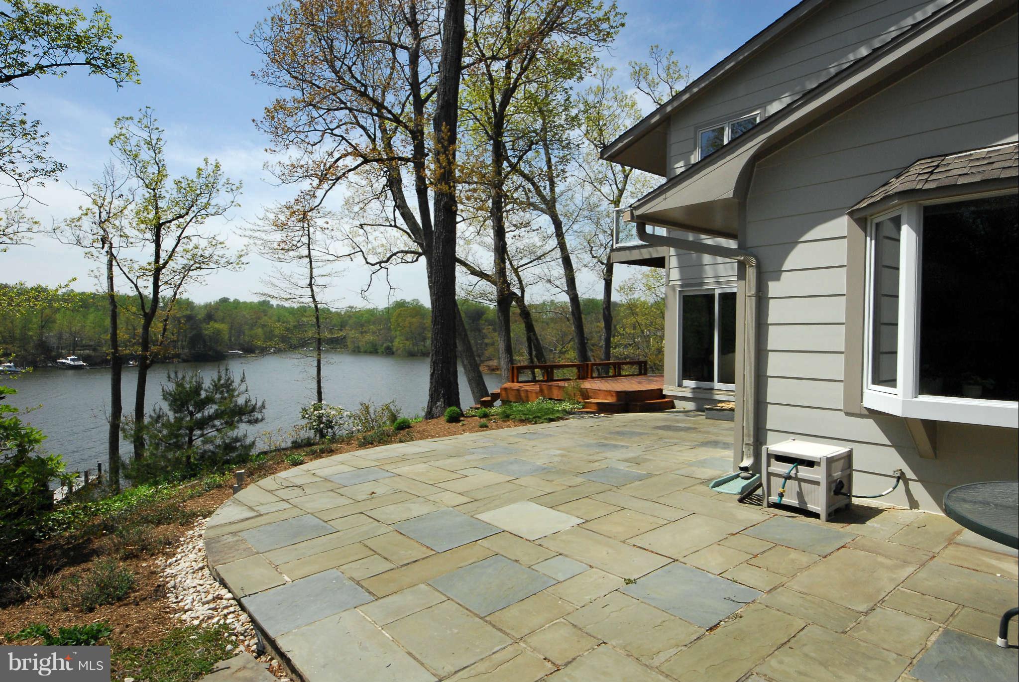 892 Childs Point Road Annapolis, MD 21401 - Photo 23 of 28 Waterside slate patio