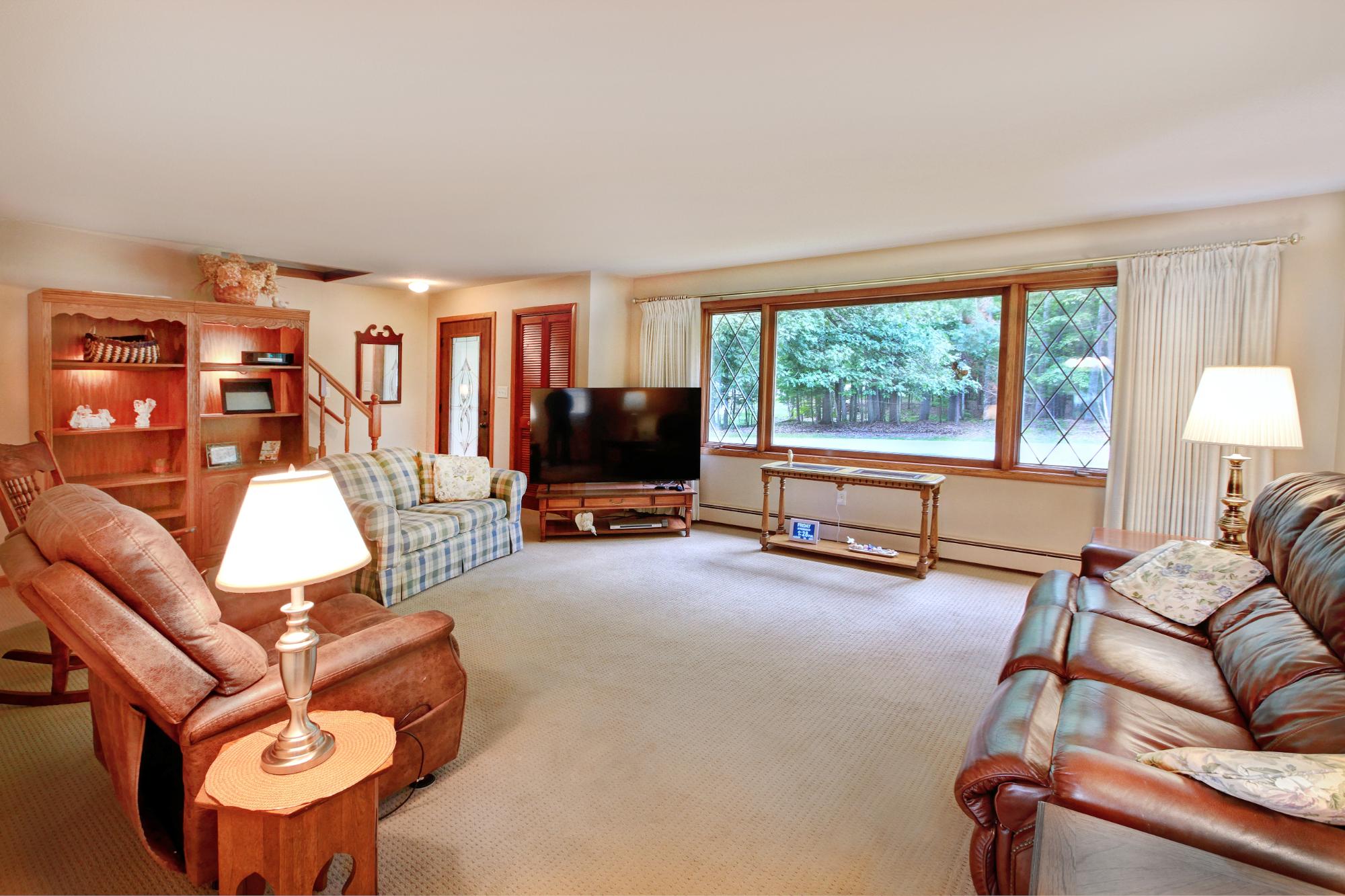 1122 Maple Street Eagle River, WI 54521 - Photo 3 of 15 Gallery Image 3