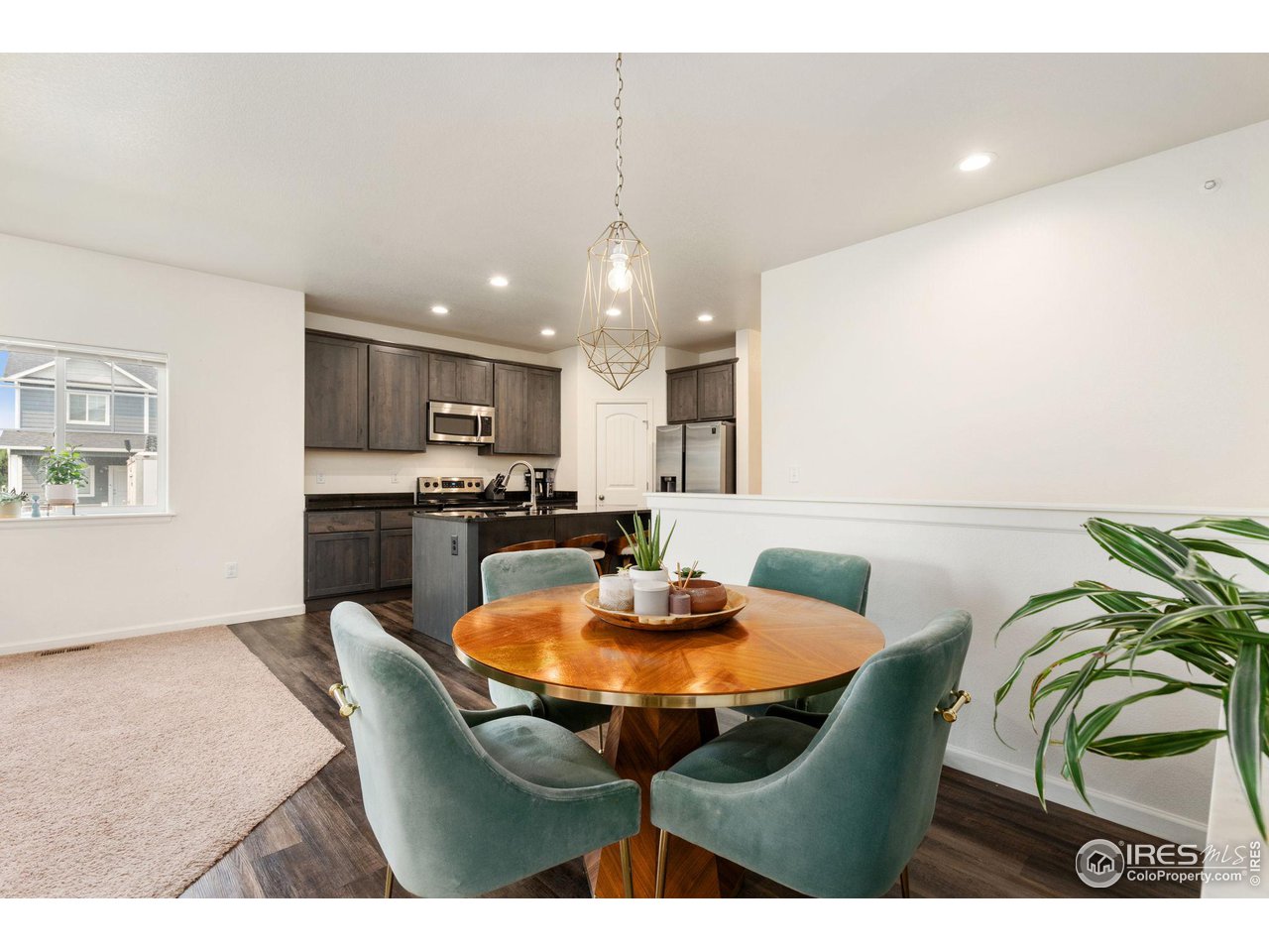 4355 24th Street Road, Unit 501 Greeley, CO 80634 - Photo 5 of 16 Dining Area