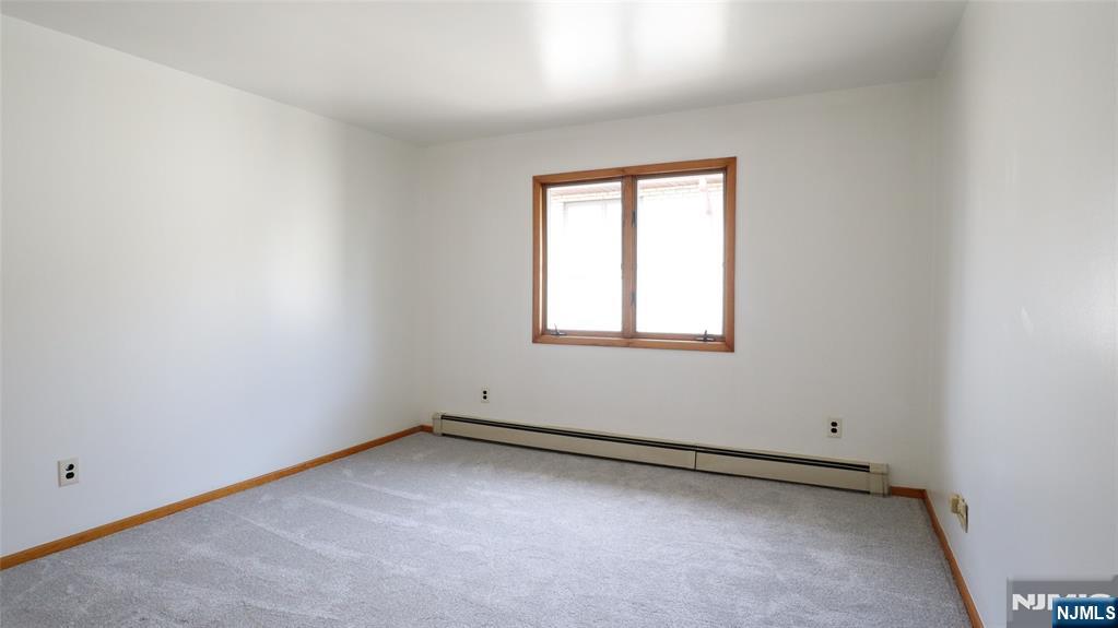 538 Hillside Street, Unit 2 Ridgefield, NJ 07657 - Photo 17 of 35