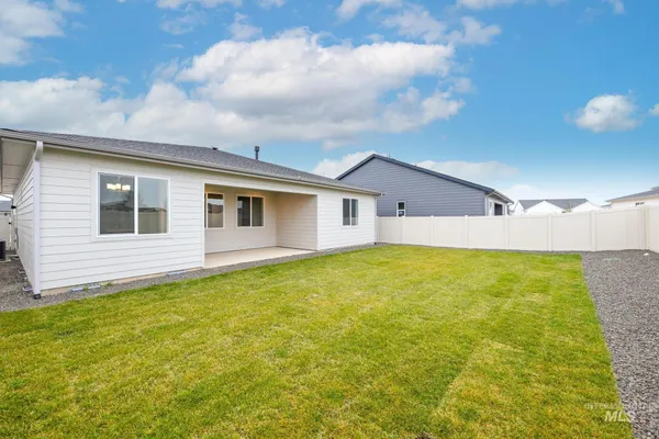 $599,000 | 2573 North Morehouse Avenue, Eagle, ID 83616