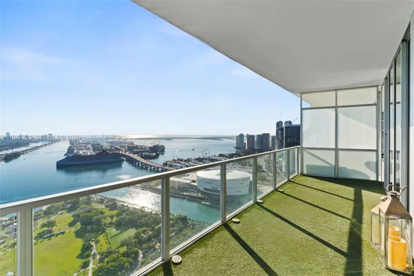 a view of a balcony