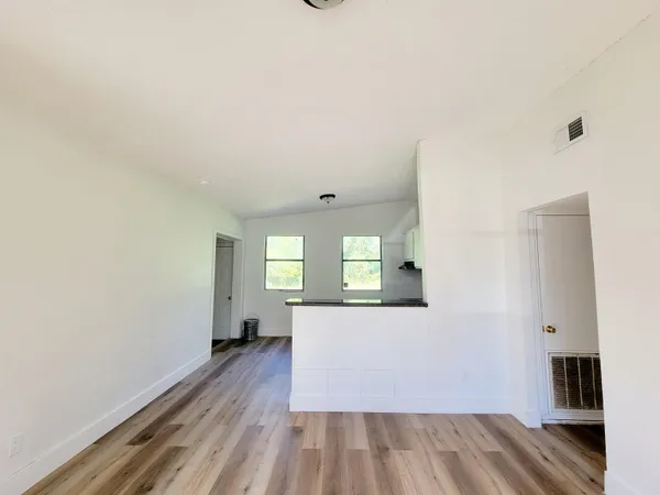 $1,500 | 906 North Veterans Drive, Perry, FL 32347