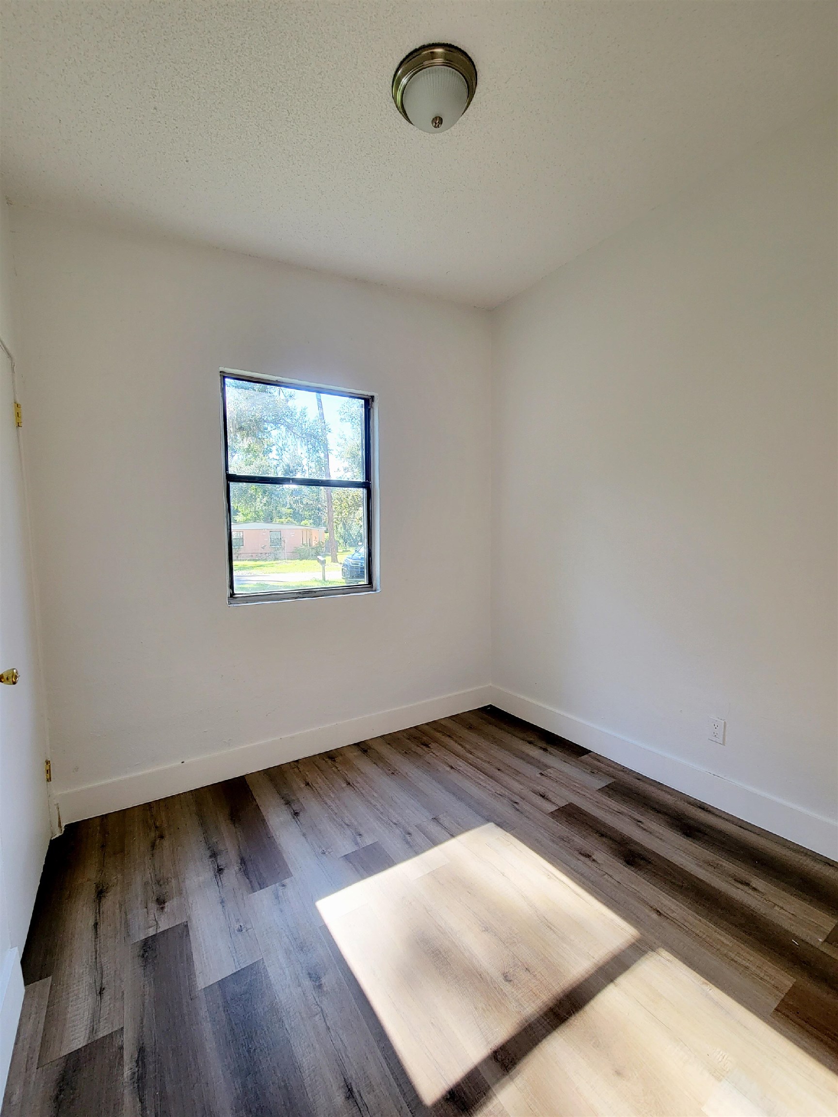 906 North Veterans Drive Perry, FL 32347 - Photo 17 of 19