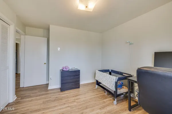 $309,900 | 3937 Ridge Line Drive, Kingsport, TN 37664