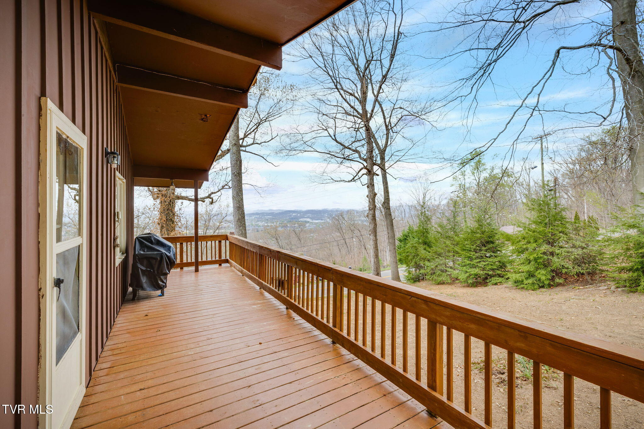 3937 Ridge Line Drive Kingsport, TN 37664 - Photo 37 of 48 038
