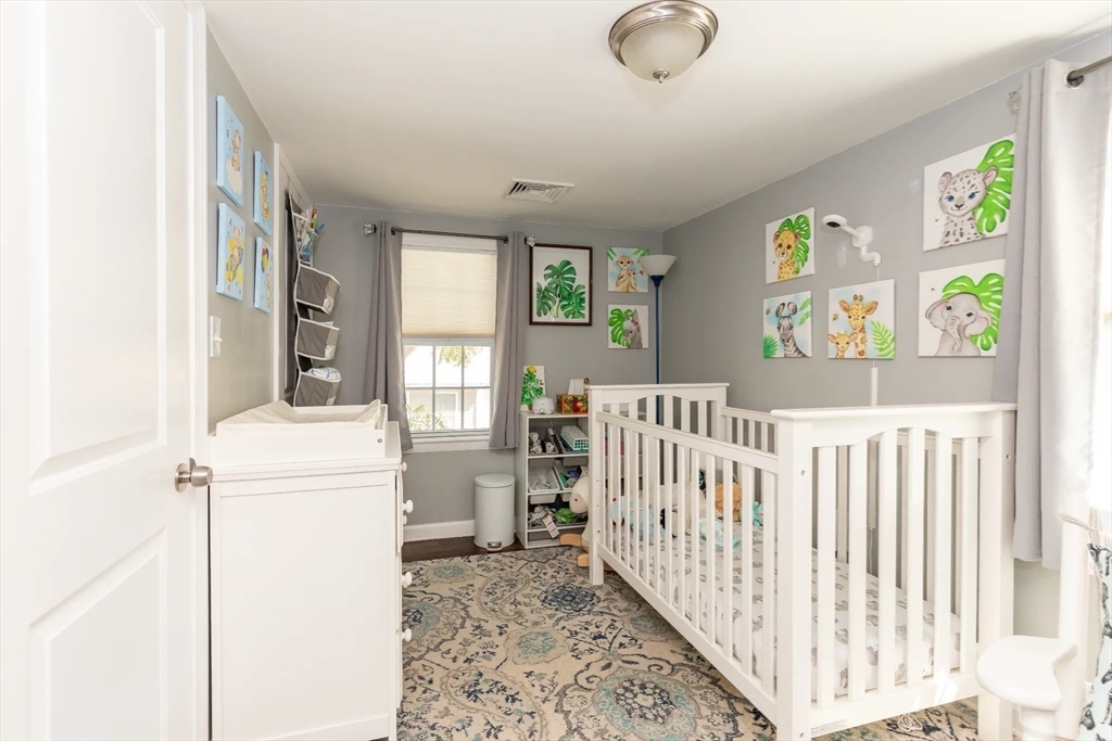 252 Union Street Ashland, MA 01721 - Photo 28 of 35