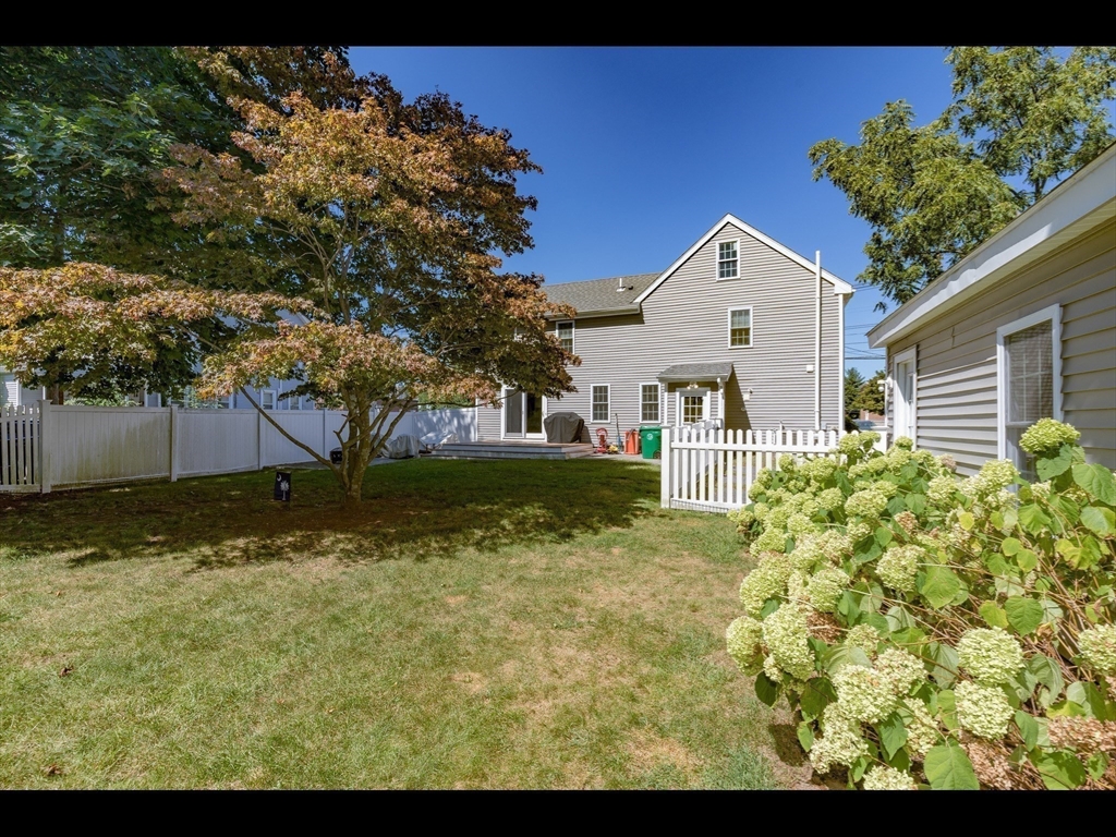 252 Union Street Ashland, MA 01721 - Photo 3 of 35