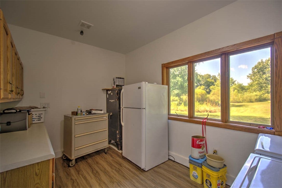 5027 North Oakley Road Argenta, IL 62501 - Photo 23 of 47 Gallery Image 23