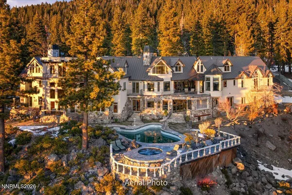 $43,000,000 | 969 Fairview Boulevard, Incline Village, NV 89451