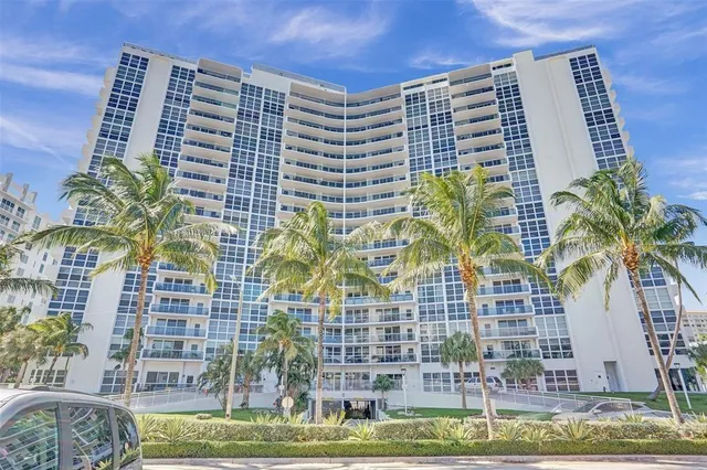 $350,000 | 2841 North Ocean Boulevard, Unit 303, Fort Lauderdale, FL 33308
