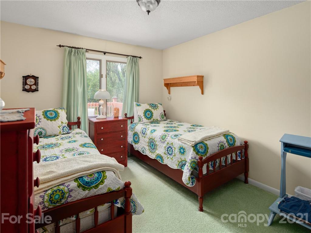 460 Eastview Road Brevard, NC 28712 - Photo 14 of 20 Gallery Image 14