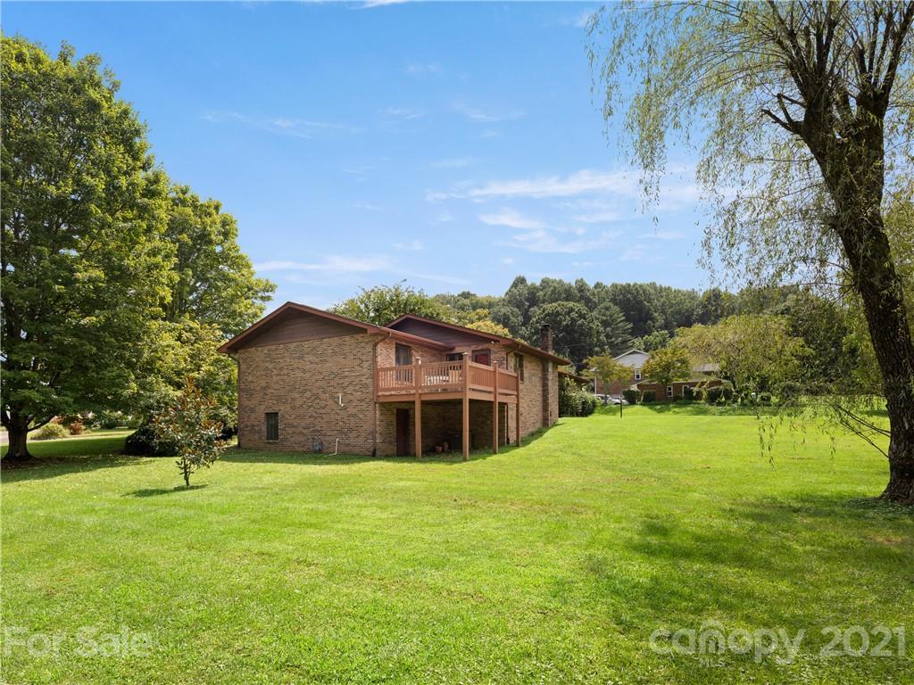 460 Eastview Road Brevard, NC 28712 - Photo 18 of 20 Gallery Image 18