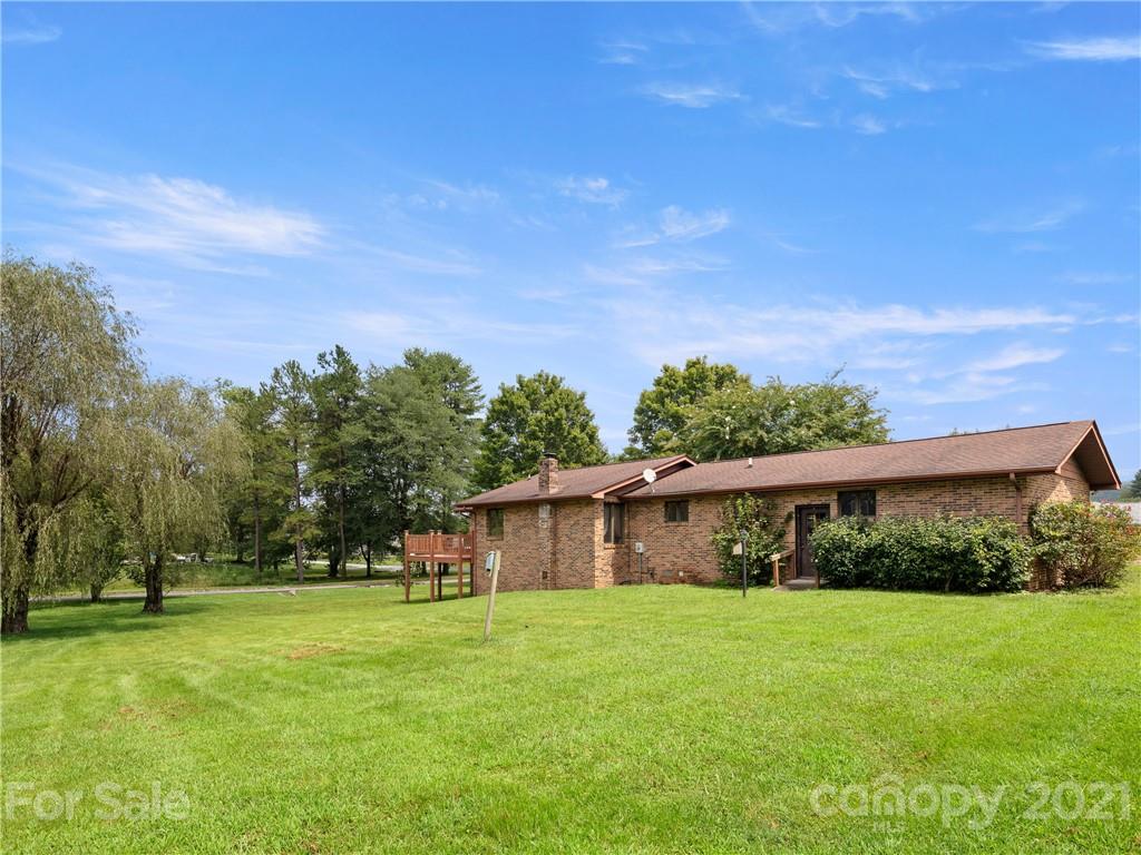 460 Eastview Road Brevard, NC 28712 - Photo 20 of 20 Gallery Image 20