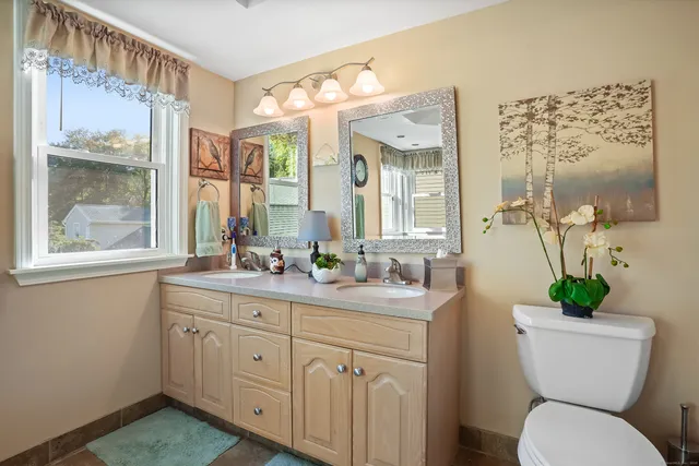 $499,000 | 2 Sullivan Farm, Unit 2, New Milford, CT 06776