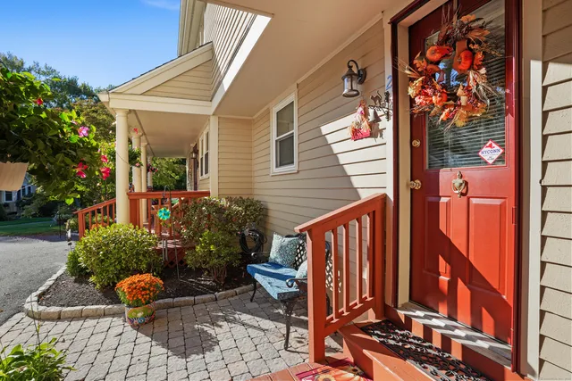 $499,000 | 2 Sullivan Farm, Unit 2, New Milford, CT 06776