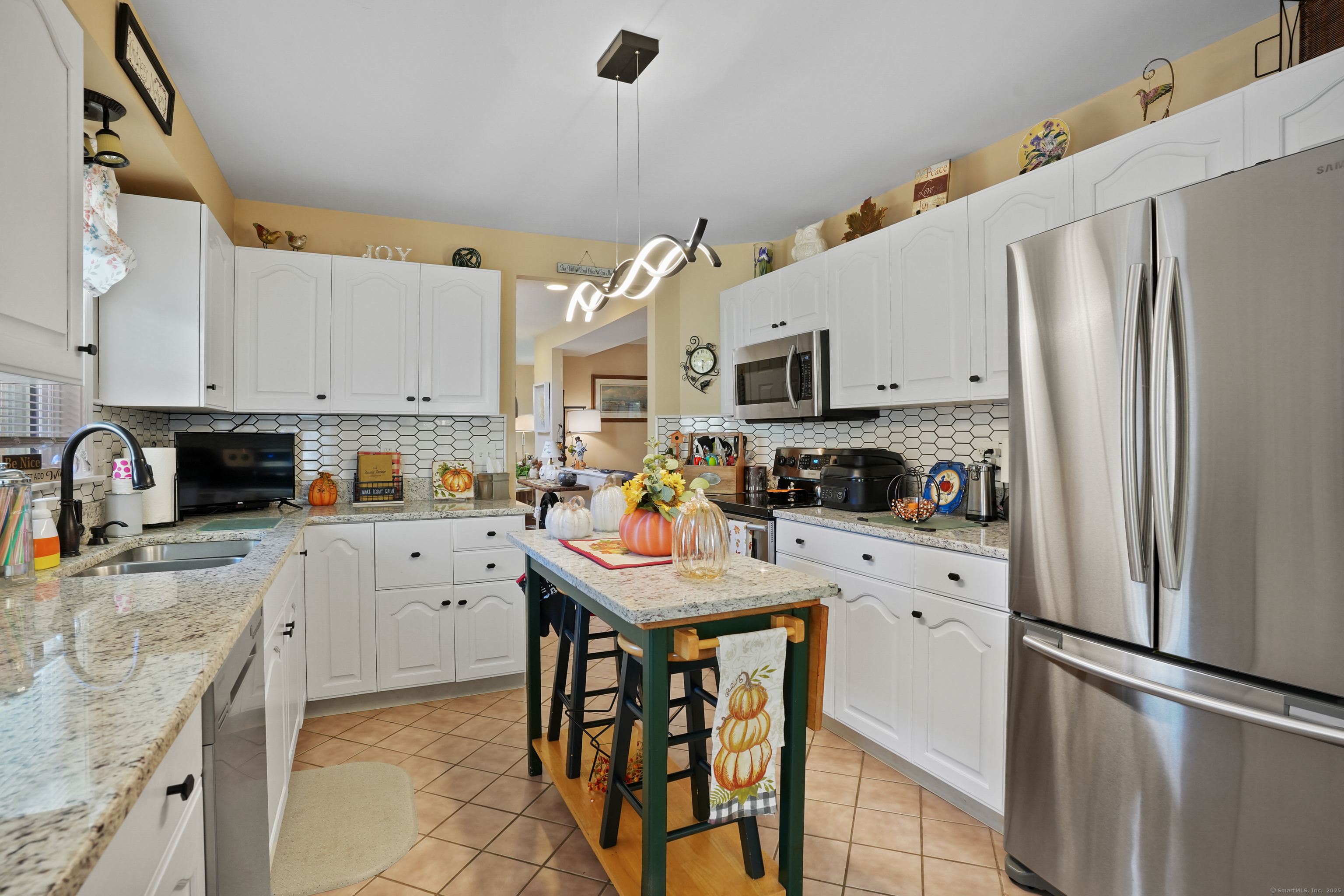 2 Sullivan Farm, Unit 2 New Milford, CT 06776 - Photo 6 of 40