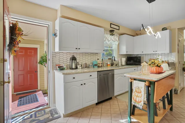 $499,000 | 2 Sullivan Farm, Unit 2, New Milford, CT 06776