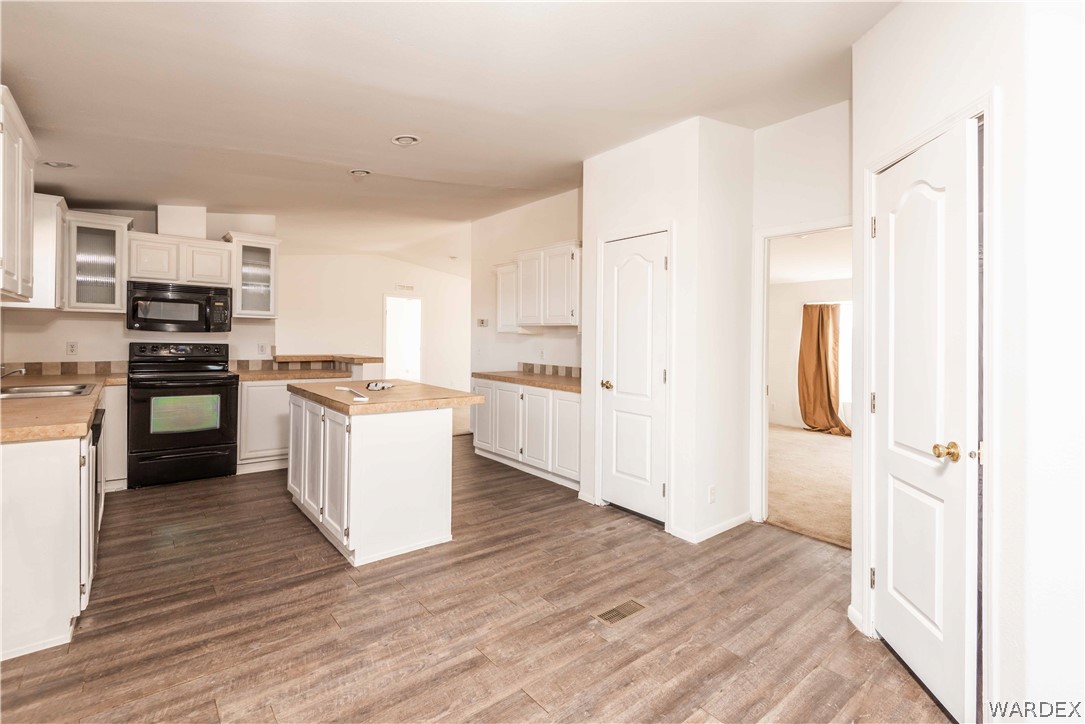 852 South Hoover Road Golden Valley, AZ 86413 - Photo 26 of 48 Gallery Image 26