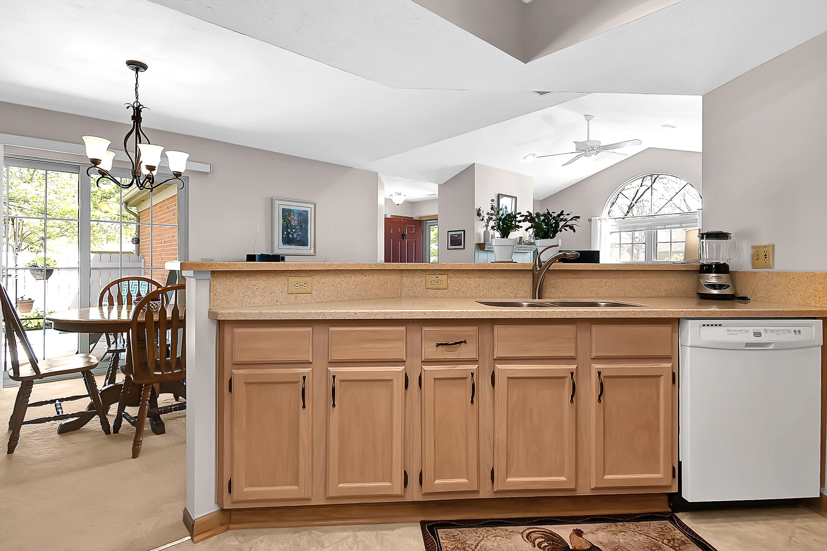 5837 Locbury Lane, Unit R5837 Dublin, OH 43016 - Photo 11 of 25