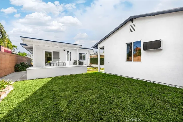 $1,198,000 | 4807 Bentree Avenue, Long Beach, CA 90807