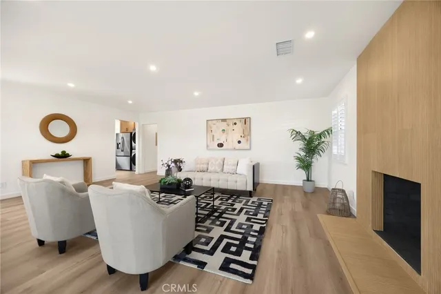 $1,198,000 | 4807 Bentree Avenue, Long Beach, CA 90807