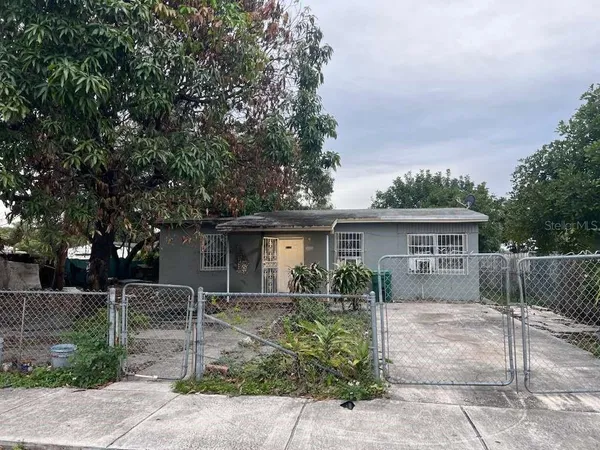 $321,999 | 18020 Northwest 2nd Place, Miami, FL 33169