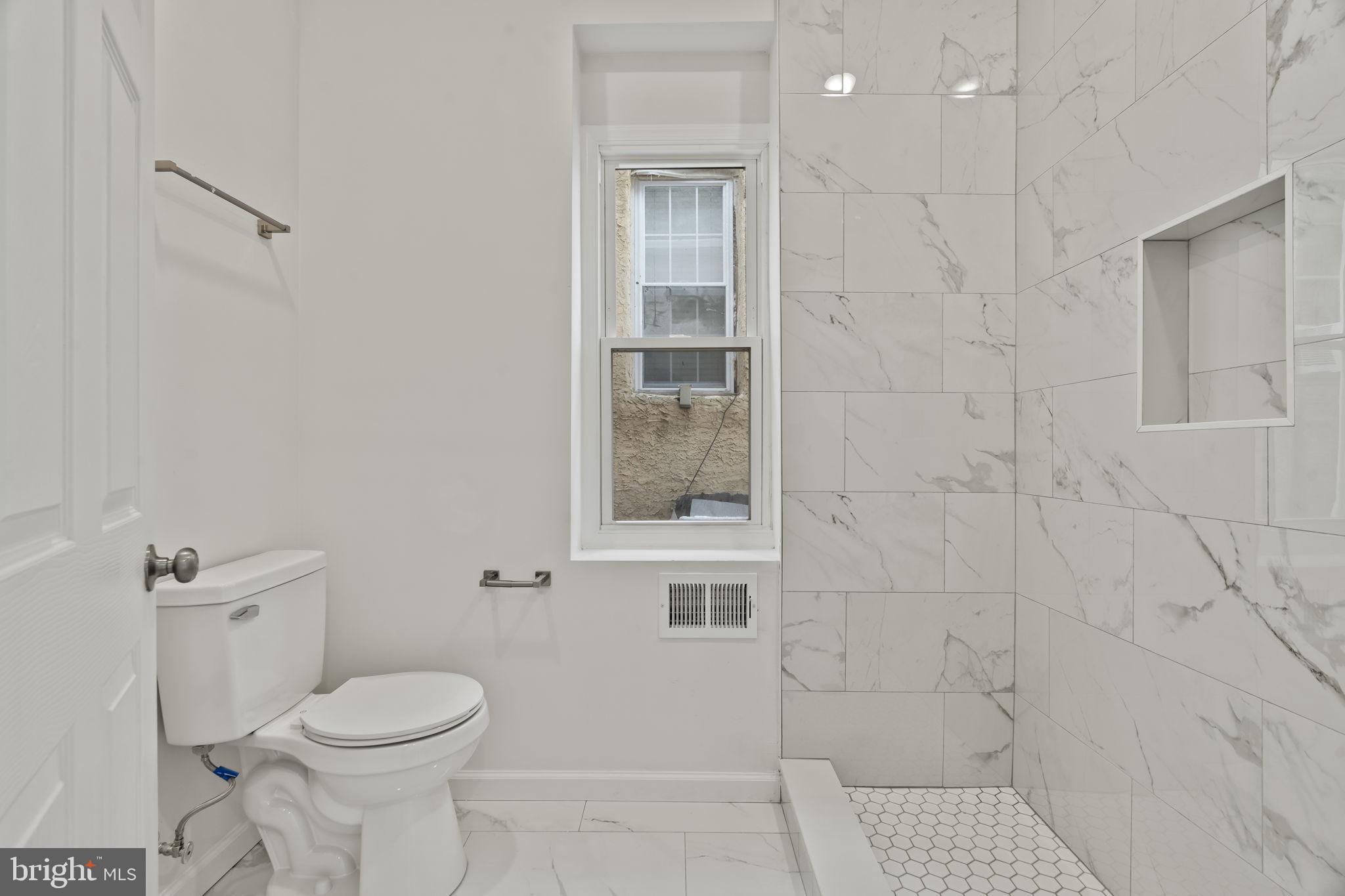 440 East Walnut Lane Philadelphia, PA 19144 - Photo 23 of 36