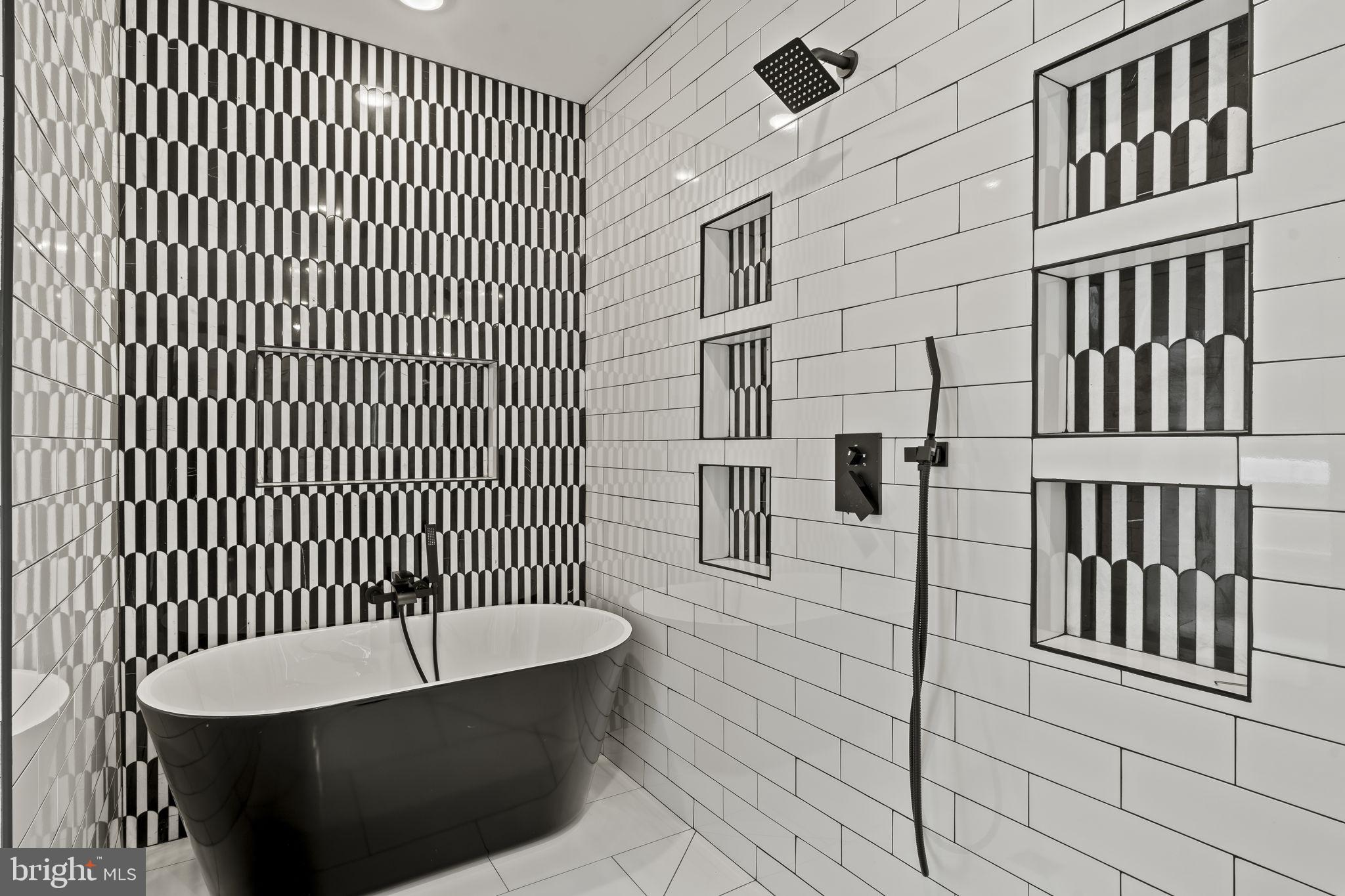 440 East Walnut Lane Philadelphia, PA 19144 - Photo 32 of 36