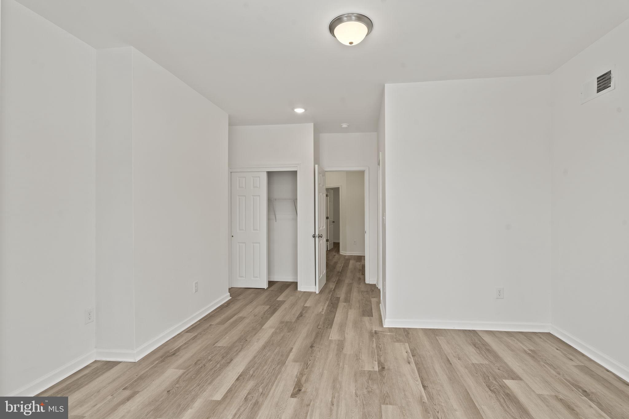 440 East Walnut Lane Philadelphia, PA 19144 - Photo 33 of 36