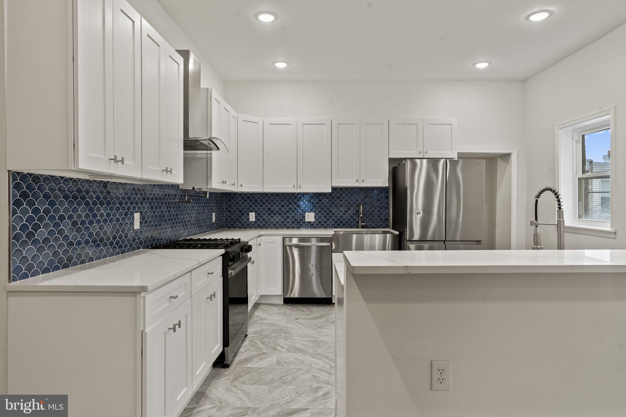 440 East Walnut Lane Philadelphia, PA 19144 - Photo 9 of 36