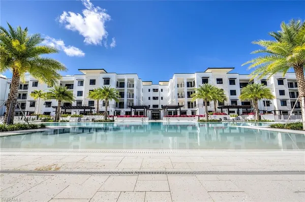 $11,000 | 1111 Central Avenue, Unit 412, Naples, FL 34102