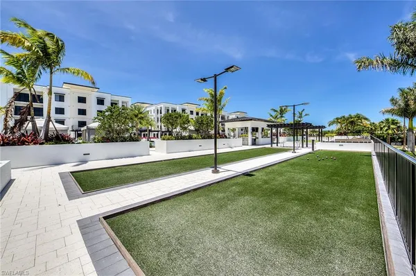 $11,000 | 1111 Central Avenue, Unit 412, Naples, FL 34102