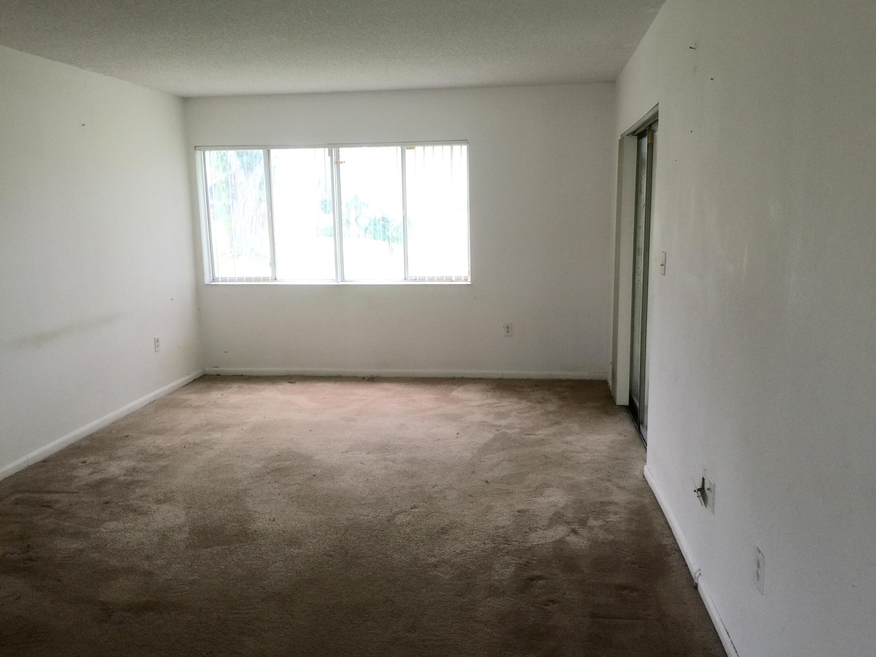 830 Southwest 9th St Circle, Unit 101 Boca Raton, FL 33486 - Photo 3 of 9 family room