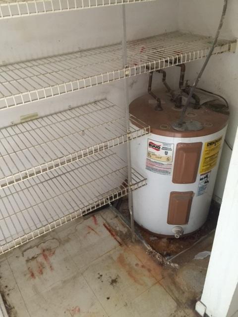 830 Southwest 9th St Circle, Unit 101 Boca Raton, FL 33486 - Photo 8 of 9 water heater