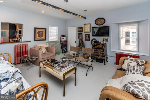 $3,400 | 14 Church Street, Lambertville, NJ 08530