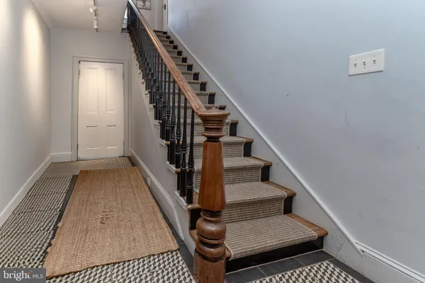 $3,400 | 14 Church Street, Lambertville, NJ 08530