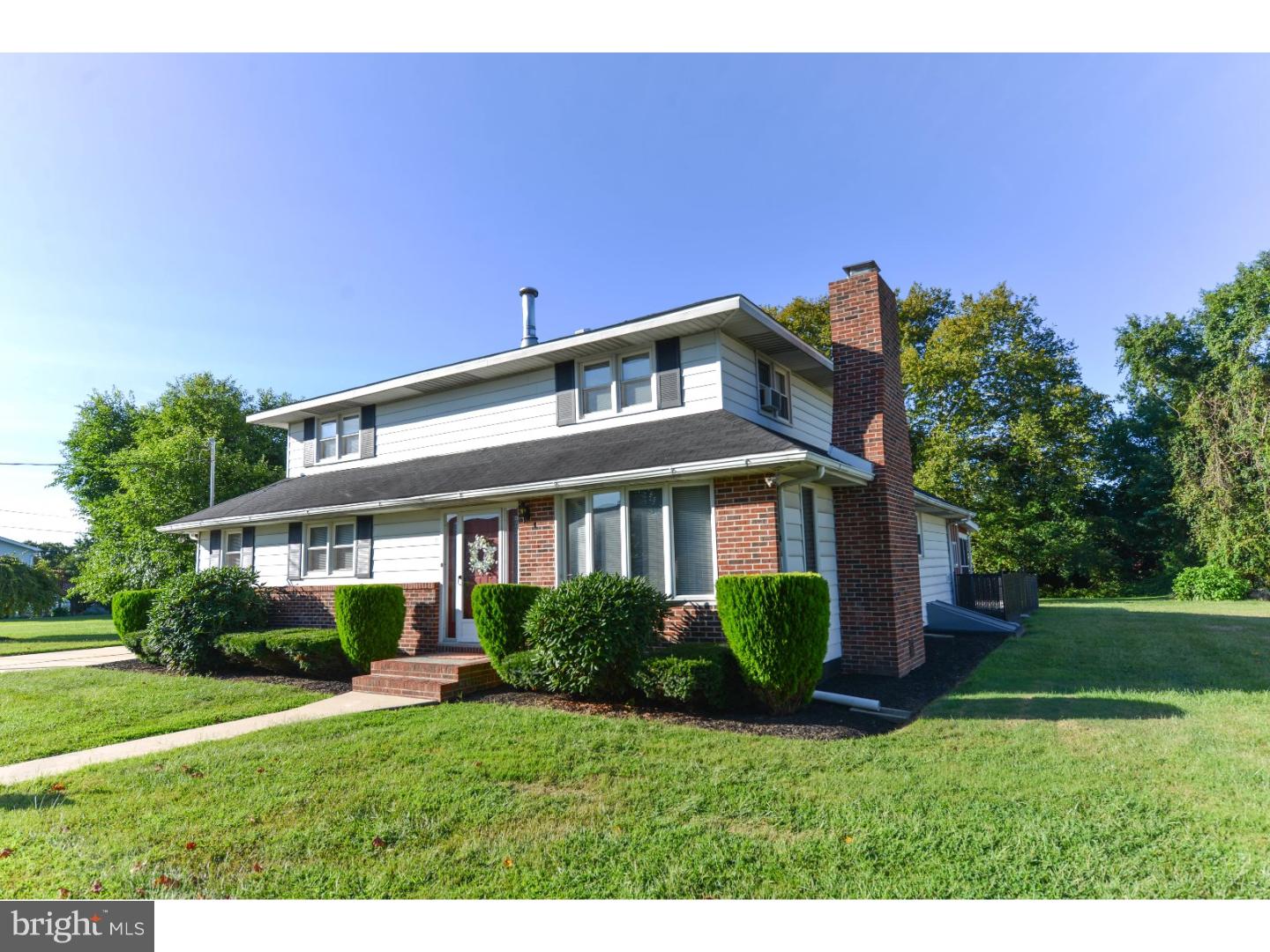111 Eaton Road Pennsville, NJ 08070 - Photo 3 of 23 Gallery Image 3